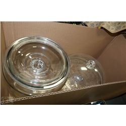 LARGE COOKIE GLASS JAR AND CAKE PLATE WITH COVER