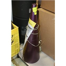 DIRT DEVIL DECORATIVE VACUUM