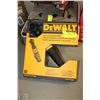 Image 1 : NEW DEWALT 3/8" AIR RATCHET
