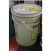 Image 1 : 5 GALLON ECHO LAB CONCENTRATED LIQUID BLEACH