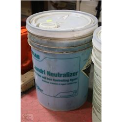 5 GALLON PAIL OF LAUNDRI NEUTRALIZER