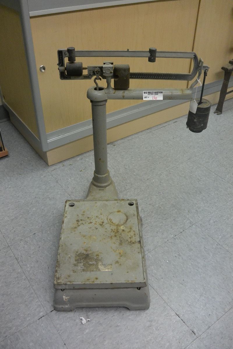 Balancing Scale Grey VINTAGE GREY BALANCE BEAM SCALE