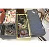 Image 1 : CASED RADIO TV SERVICE KIT WITH TUBES