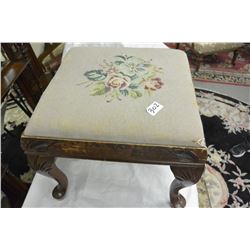 QUEEN ANNE STYLE FOOTSTOOL WITH NEEDLEWORK SEAT