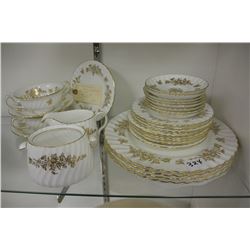 28 PIECES OF MINTON DINNERWARE