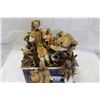 Image 1 : BOX OF PAPER MACHE FIGURES