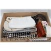 Image 1 : TRAY OF DESIGNER BELTS AND PURSES