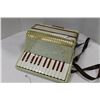 Image 1 : SMALL ACCORDIAN