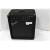 Image 1 : FENDER GUITAR AMP