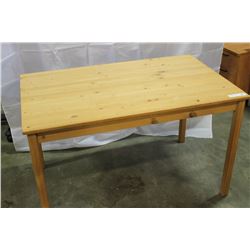 PINE TABLE