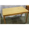 Image 1 : PINE TABLE