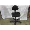 Image 1 : BLACK OFFICE CHAIR