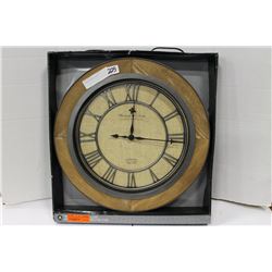 OVERSIZED WALL CLOCK