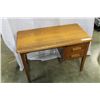Image 1 : VINTAGE OAK YOUTH DESK