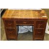 Image 1 : VINTAGE ROLLING VANITY DRESSER