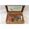 Image 1 : JEWELLRY CASE WITH CONTENTS