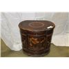 Image 1 : DECORATIVE SIDE TABLE