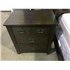 Image 2 : 4 PIECE QUEEN SIZED BEDROOM SET - HEAD BOARD , FOOT BOARD, RAILS, 9 DRAWER DRESSER WTIH MIRROR,