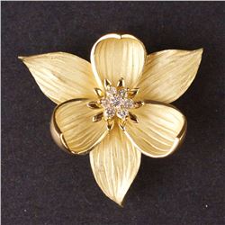 Ladies Flower Brooch in Yellow 18K Gold with Diamond