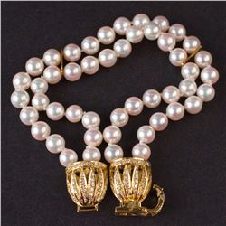 Pearl Bracelet with Clasp Buckle in Yellow 18K Gold with Diamonds