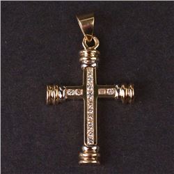 Cross Pendant in Yellow 14K Gold with Diamonds