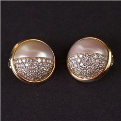 Ladies Earrings in Yellow 18K Gold with Diamonds and Pearls
