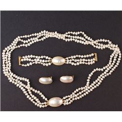 Ladies Necklace, Bracelet and Earrings Pearls Set in Yellow 14K Gold