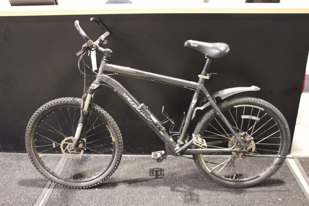 GREY SPECIALIZED ROCKHOPPER 24 SPEED FRONT SUSPENSION FULL DISC BRAKES ...