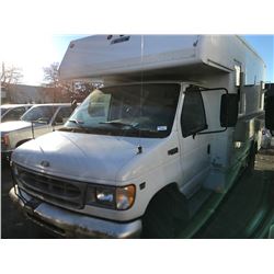 2001 FORD E-450 SUPER DUTY, CUBE VAN, WHITE, VIN # 1FDXE45F01HB70197