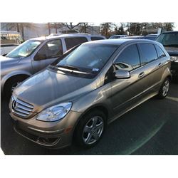 2006 MERCEDES BENZ B200, 4 DOOR HATCHBACK, BEIGE, VIN # WDDFH33X46J027840
