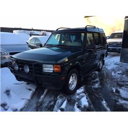 1999 LAND ROVER DISCOVERY LIMITED EDITION, 4 DOOR SUV, GREEN, VIN # SALJY1242XA793737