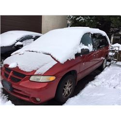 2000 DODGE CARAVAN SPORT, 4 DOOR PASS VAN, RED, VIN # 1B4GP44L5YB563676