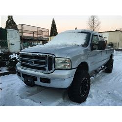 2005 FORD F-350 XLT SUPERDUTY, 4 DOOR PU, GREY, VIN # 1FTWW31P05EB37889