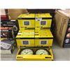 Image 1 : LOT OF NATIONAL GEOGRAPHIC HOME WEATHER AND WIND SPEED STATIONS, THERMOMETER/CLOCK SET