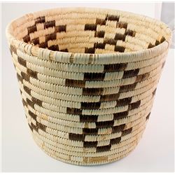 Papago Basket, Layered Design