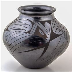 Black Mata Ortiz Pot, Signed