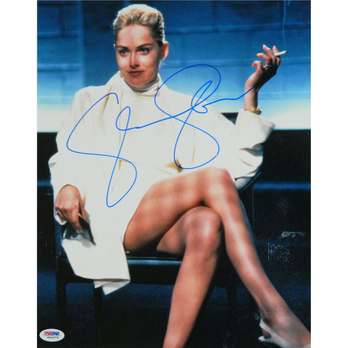 Collection 93+ Images sharon stone signed basic instinct famous legs crossed 16×20 photo Latest