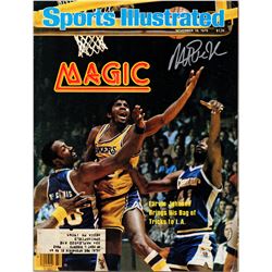 Magic Johnson Signed Los Angeles Lakers 11/19/79 Sports Illustrated Magazine