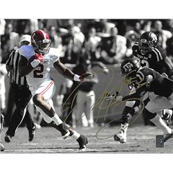 Derrick Henry Signed Alabama Crimson Tide 11X14 Photo #2 (Spotlight- Heisman Pose Vs A&M Gold Sig)- 