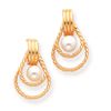 Image 1 : 14K FW Cultured Pearl Earrings