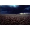 Image 1 : Lightning flashes above a Kansas wheat field.