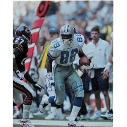 Michael Irvin Signed Dallas Cowboys 16X20 Photo Dual Playmaker & HOF 2007 (White Jersey Vs Bears)