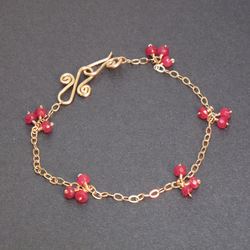 Bracelet 11 - Gold