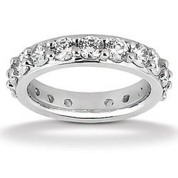 14K White Gold Round Cut Diamond Eternity Ring