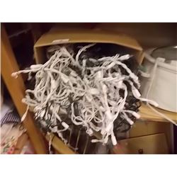 BOX OF CHRISTMAS LIGHTS - 5 STRANDS TOTAL