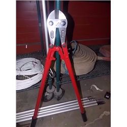 NEW BOLT CUTTERS - 36"