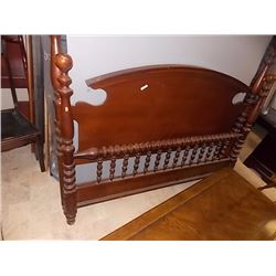 QUEEN HEAD BOARD AND FOOT BOARD - NO RAILS