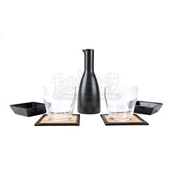 STAR TREK INTO DARKNESS (2013) - Captain Kirk's Bar Set