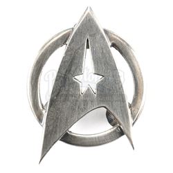 STAR TREK INTO DARKNESS (2013) - Starfleet Captain's Command Division Dress Uniform Insignia