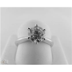 18K WHITE GOLD DIAMOND SOLITAIRE RING